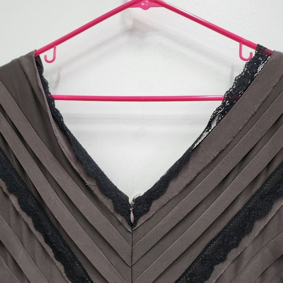 Adrianna Papell Womens Cocktail Dress Size 14 Brown Flat Ruffle Lace Surplice - Picture 9 of 10